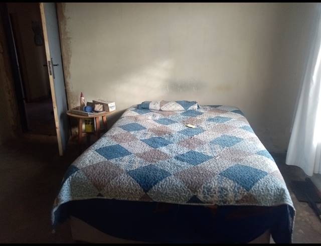 3 BEDROOM FREEHOLD FOR SALE IN LANGAVILLE